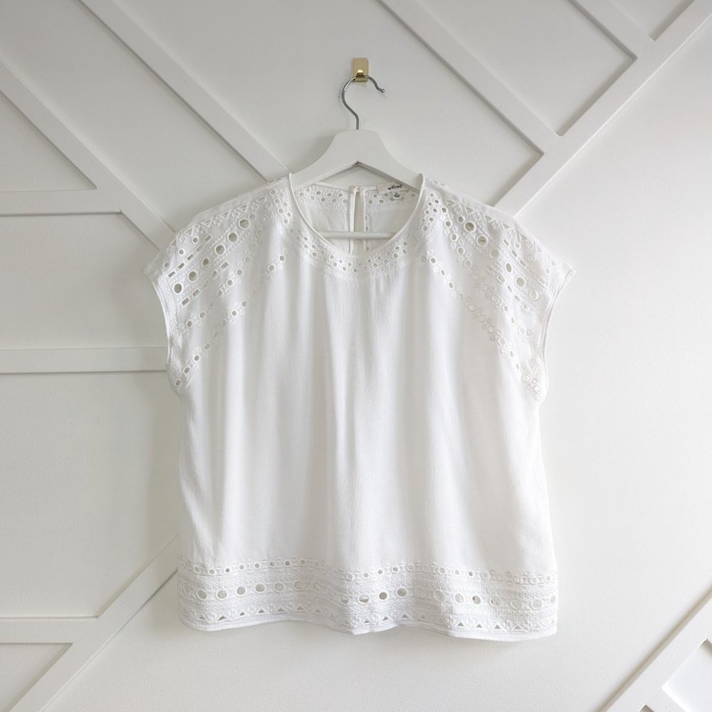 Aritzia Wilfred Reims Cap Sleeve Eyelet Topo SZ/ XS/ S